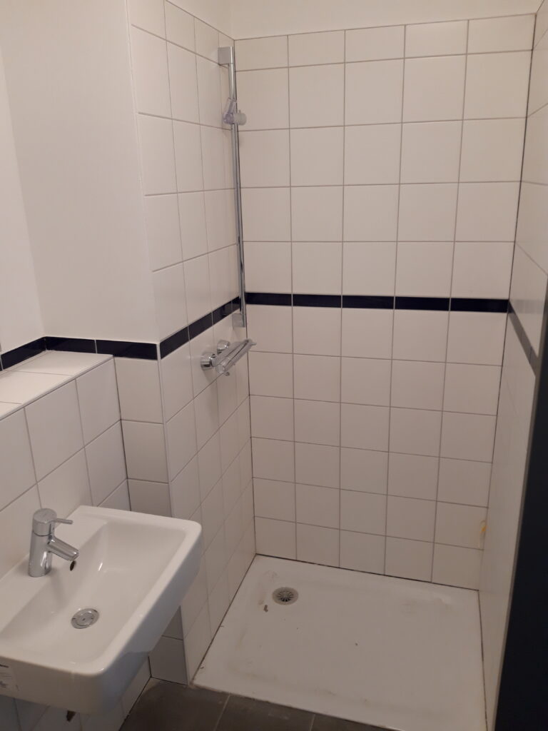 Badezimmer 2 - April 2021